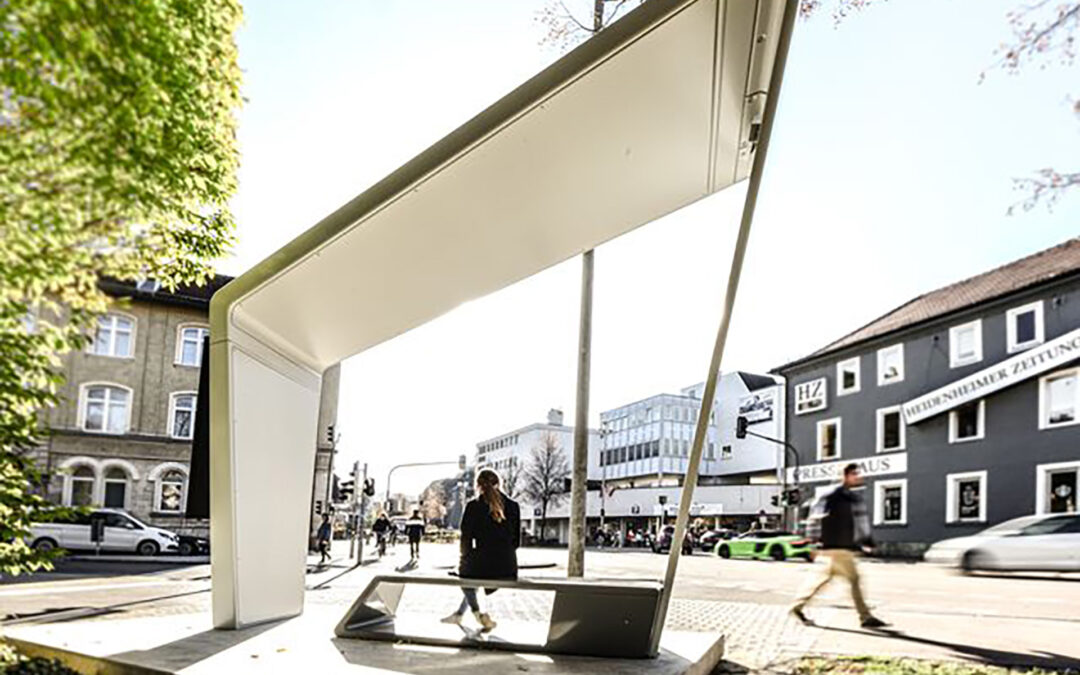 Smartes Stadtmöbel in den Levillain-Anlagen